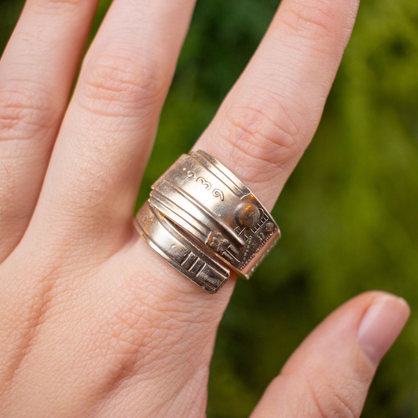 NY World's Fair Spoon Ring
