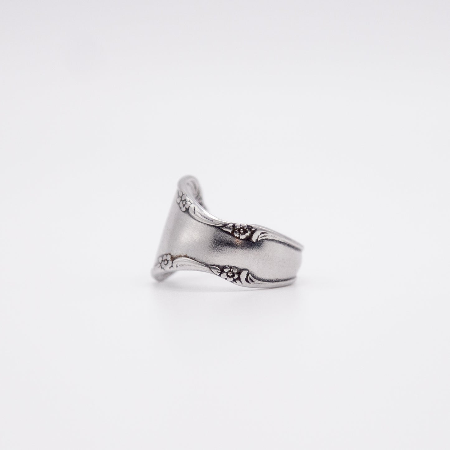 Della Spoon Ring