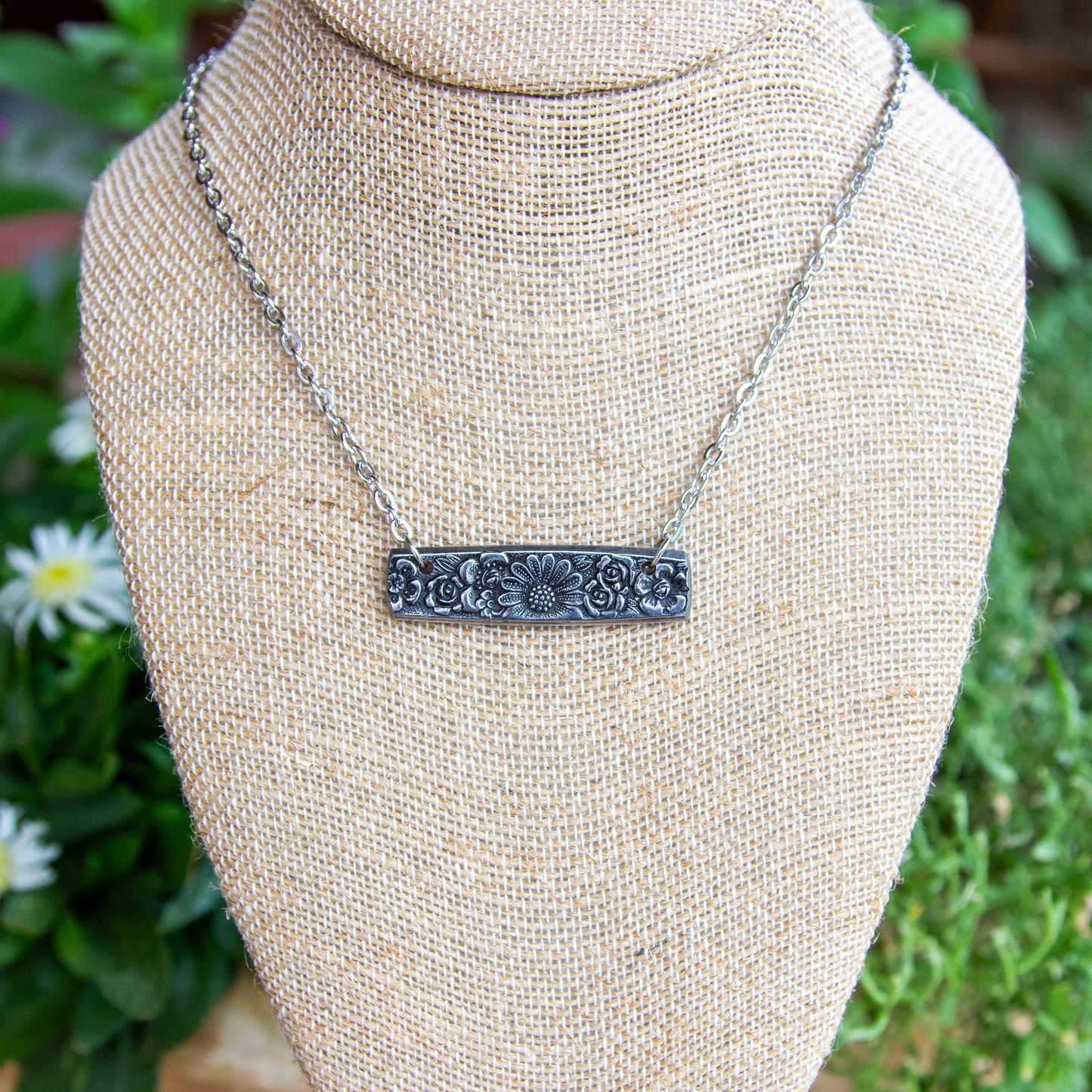 Jardinera Daisy Spoon Necklace