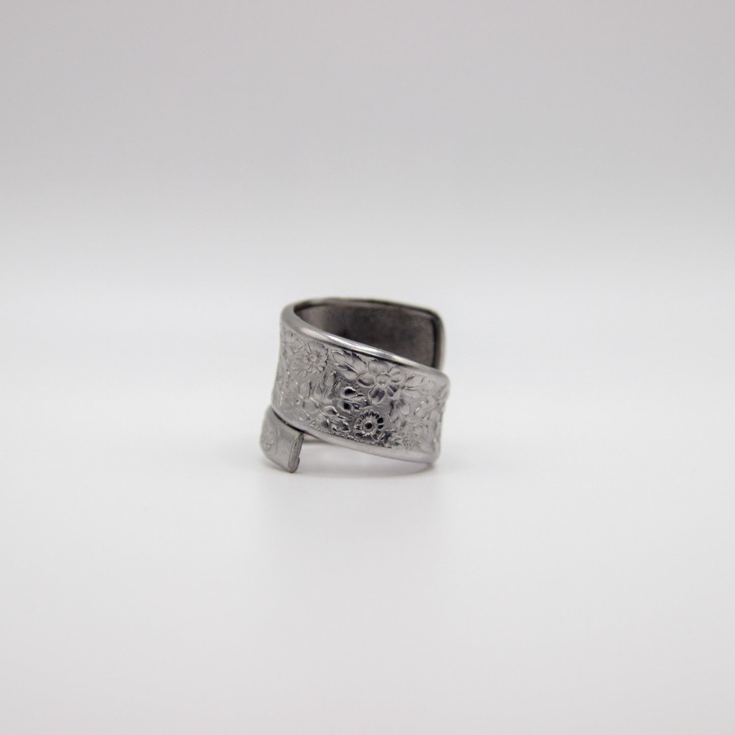 1847 Roger Bros Floral Spoon Ring