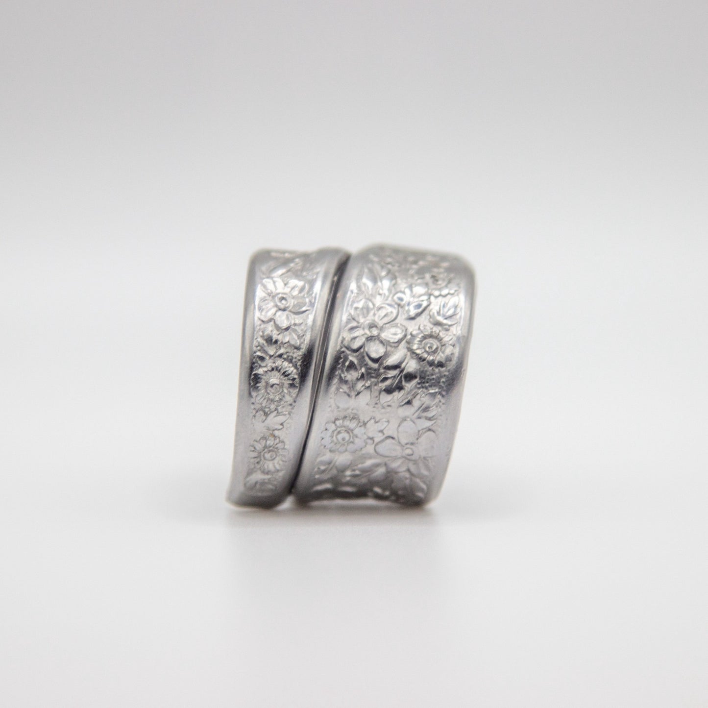 1847 Roger Bros Floral Spoon Ring