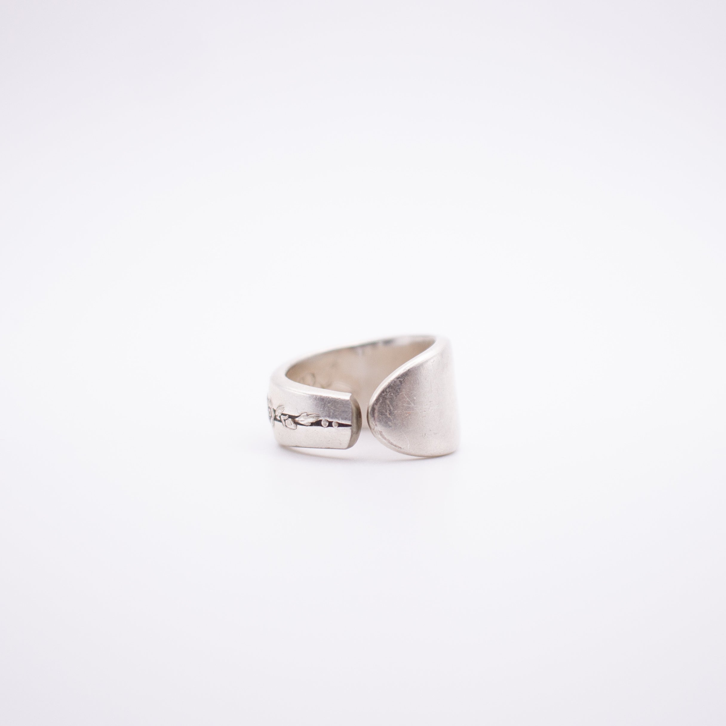Floria Spoon Ring