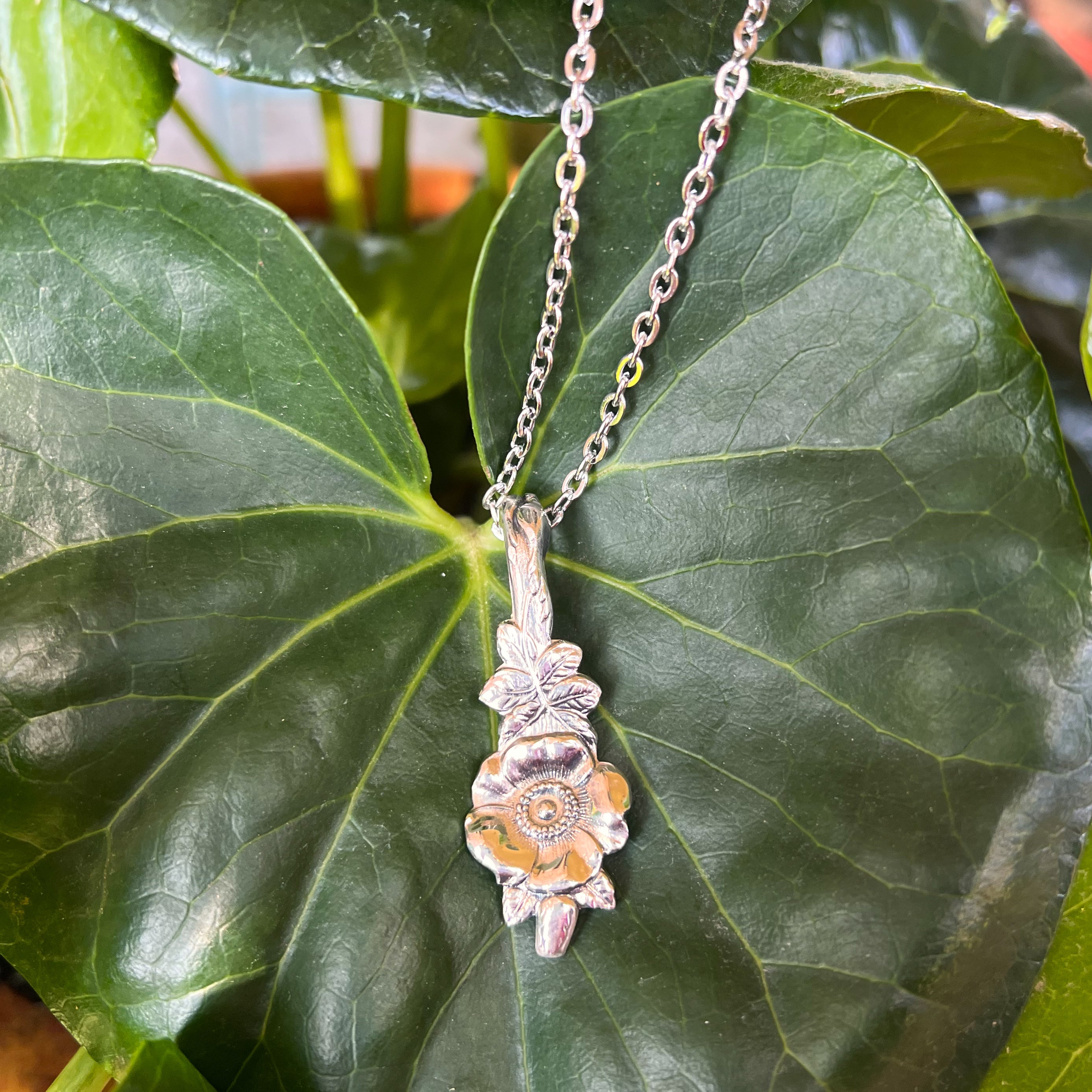 Azura Spoon Necklace