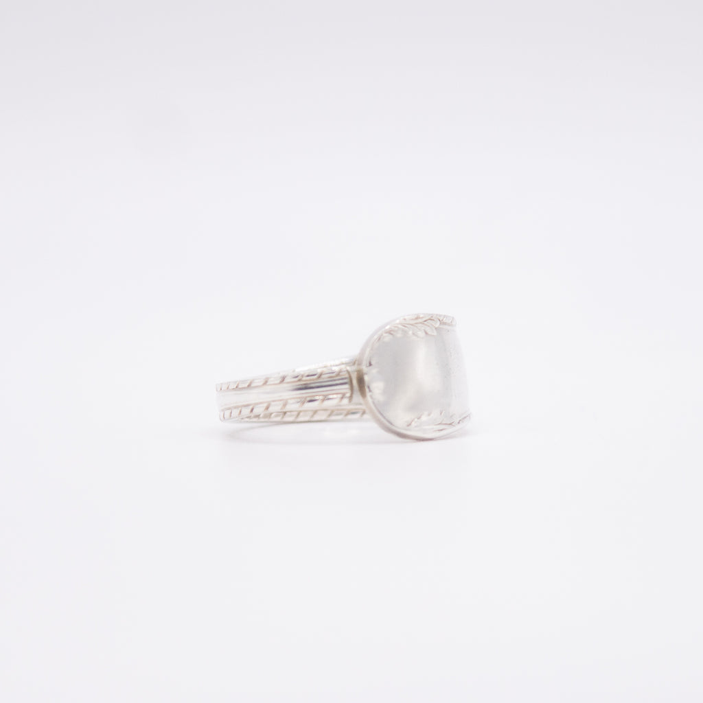 Lilla Spoon Ring