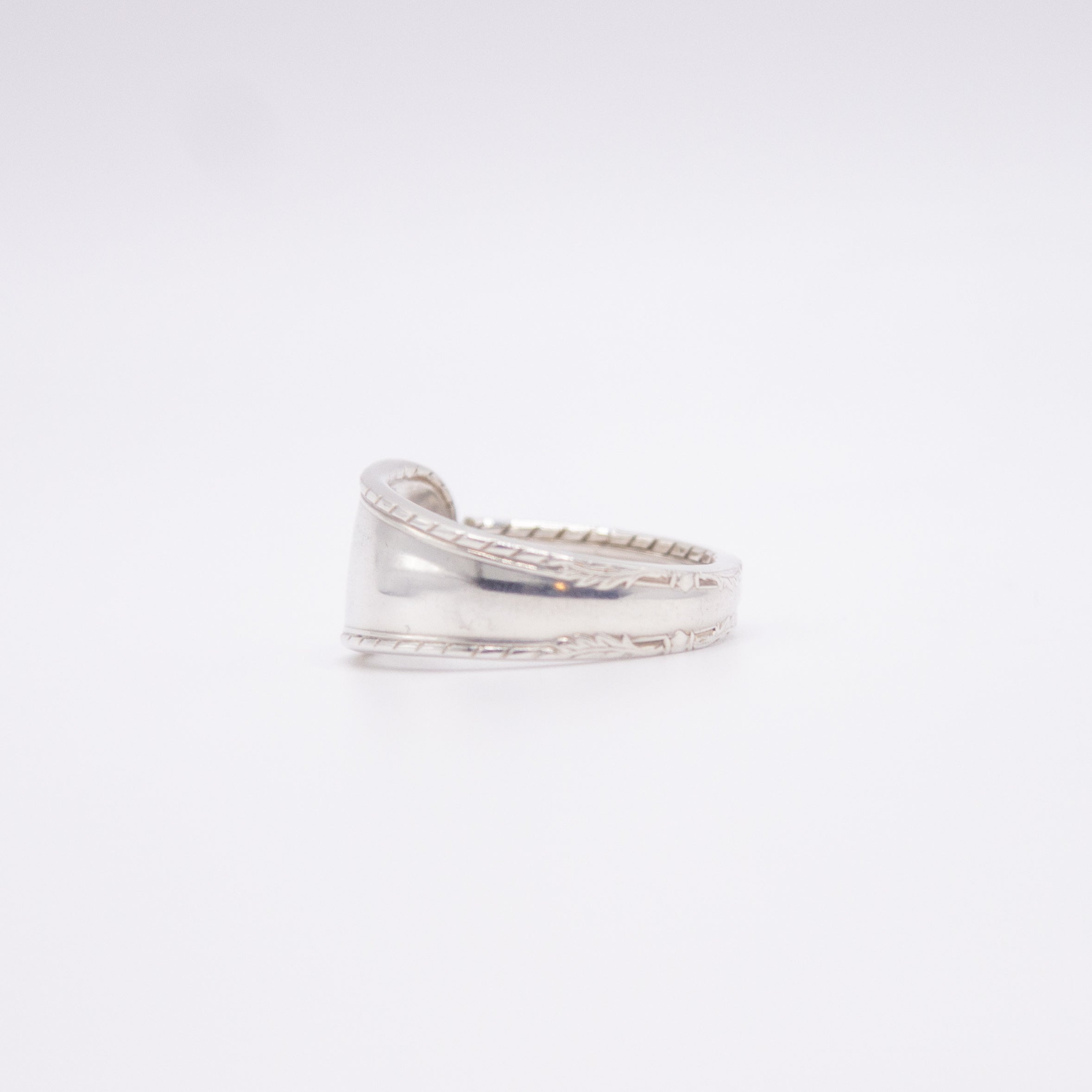 Lilla Spoon Ring