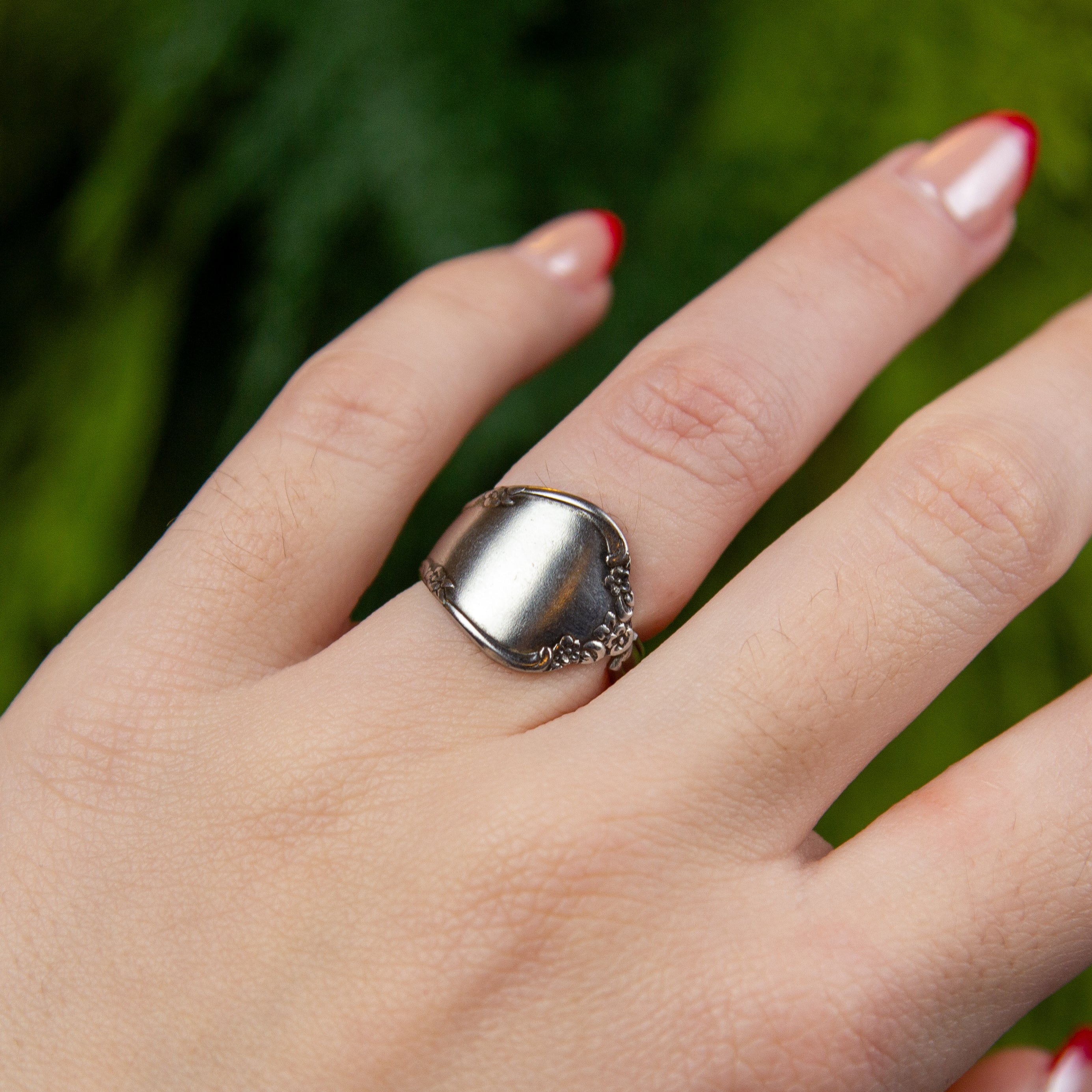 Della Spoon Ring