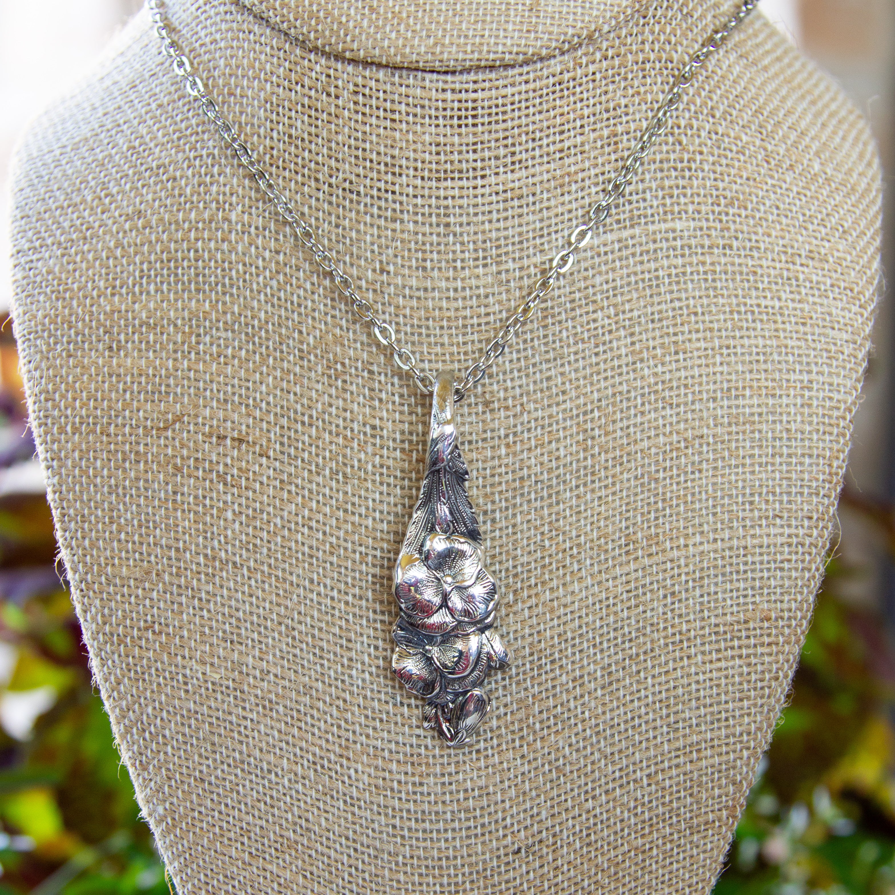 Wisteria Spoon Necklace