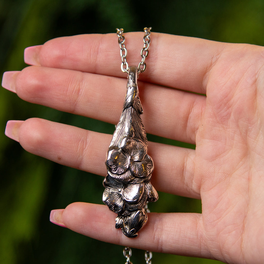 Wisteria Spoon Necklace