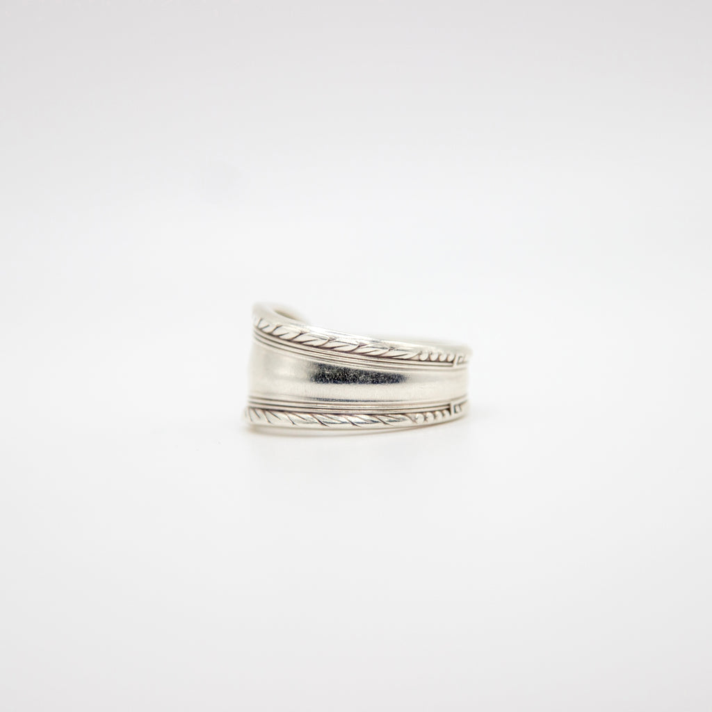 Ladyship Spoon Ring
