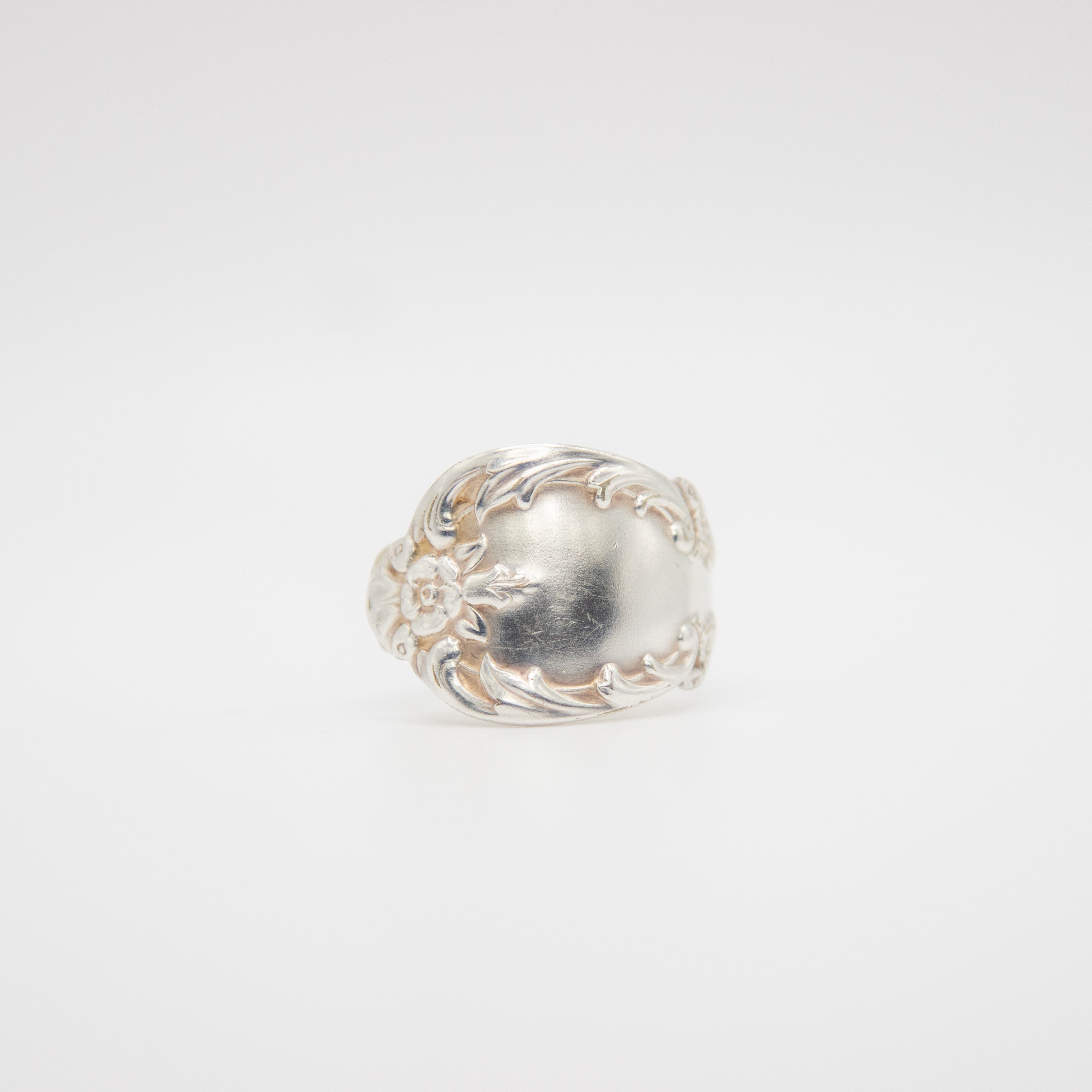 Grand Elegance Spoon Ring