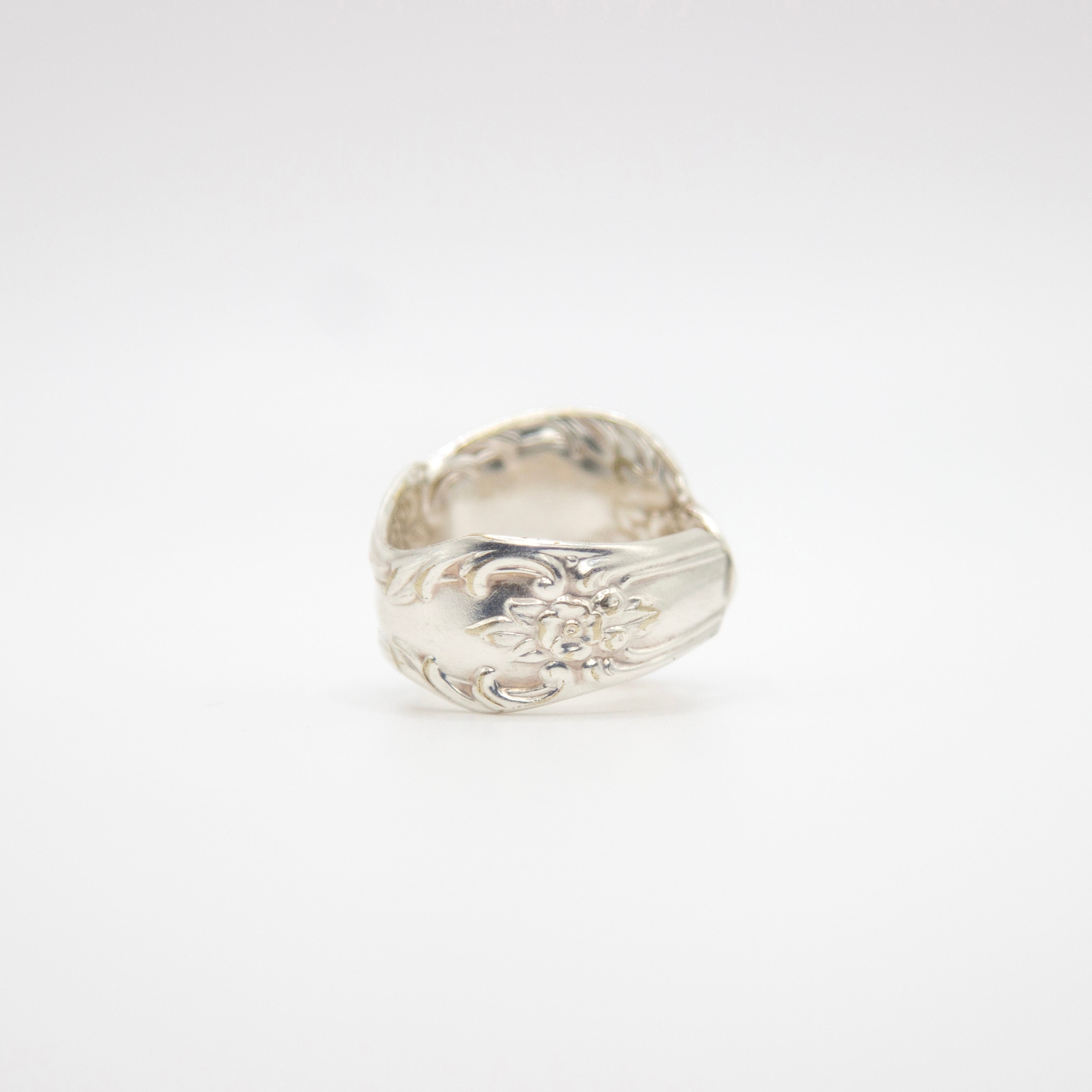 Grand Elegance Spoon Ring